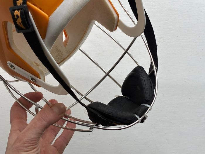 Helmet - hurling / camogie (size  Medium)