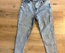 Mom jeans