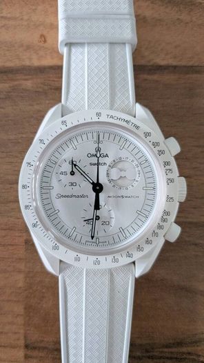 Mission to Moonphase Snoopy Watch