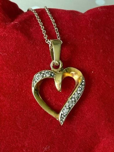 Gold 925 Open Heart pendent and chain
