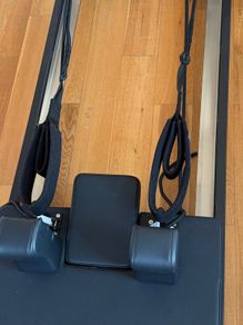 Pilates reformer machine