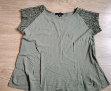 Sale E4 Top  Size 12