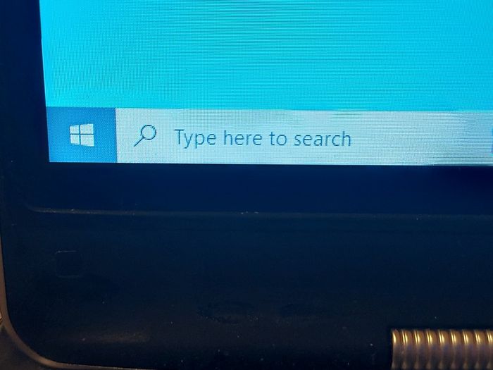 DELL XPS 14z, Intel Core i5-2430M CPU, 2.4GHz, 6GB Ram, 500GB HDD, Windows 10 Pro, Microsoft Edge, Chrome and VLC