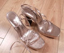 Zara Rose Gold Metallic Strappy Lace-Up Platform Block Heels 7UK/40EU