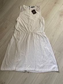 BNWT Ladies White Beach Dress Size 10