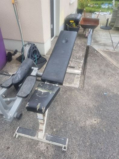 Weights bench