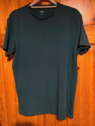Large Dunnes t-shirt