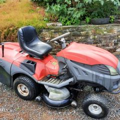 Castlegarden ride on mower
