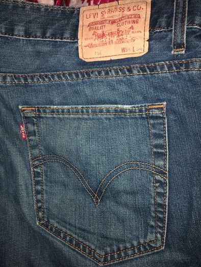 Jeans Levis Size W 34 L 34