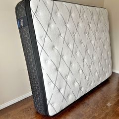 New memory foam mattress available for sale 3ft 4ft 5ft 6ft all sizes available