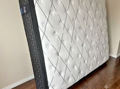 New memory foam mattress available for sale 3ft 4ft 5ft 6ft all sizes available