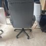 high adjustable office/gaming chair Image 2