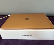 MacBook Air Retina 13-inch gold, 2020