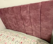 Small double sized bed with 4 drawers