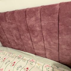 Small double sized bed with 4 drawers