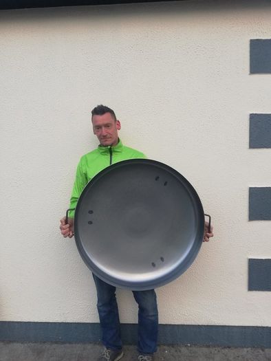 Large Round Fire Pit Bowl 80cm..free Nationwide Delivery