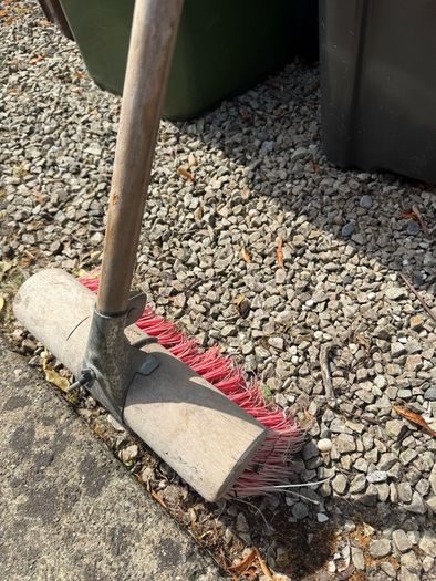 Large heavy duty yard brush