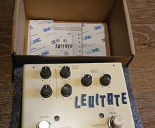 Sonicake Levitate