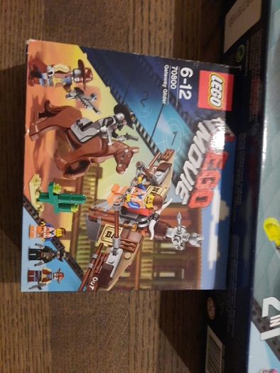 lego movie 70800 and 70804