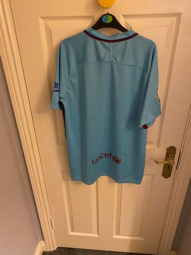 mens top