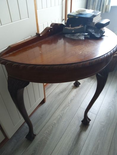 hall table