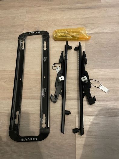 TV wall mount - Sanus