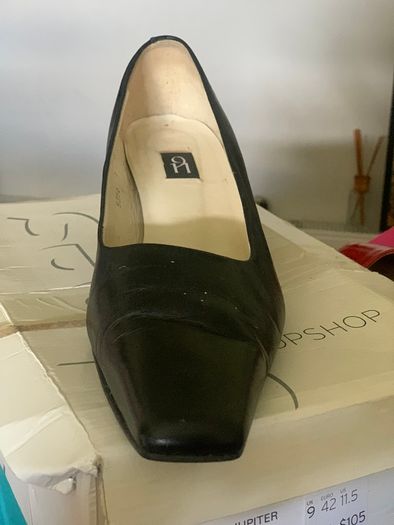 8 Pairs of Heels - size 9
