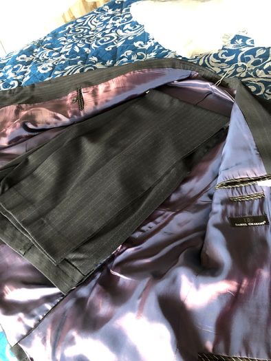 QIICK SALE----2 piece suit Daniel Grahame 42R