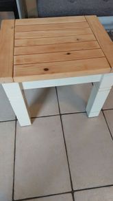 End table