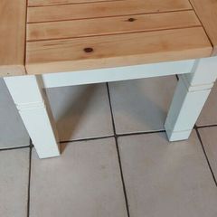 End table