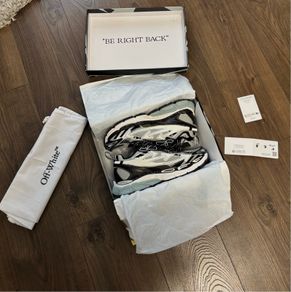 Off-White Be Right Back Sneakers