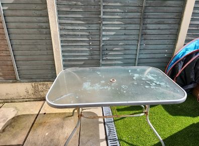 garden table