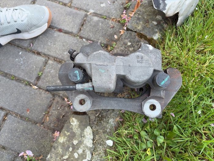 BMW x5 x6 2 piston sport caliper brake