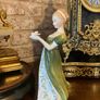 Royal Doulton figurine "Veneta " Image 2