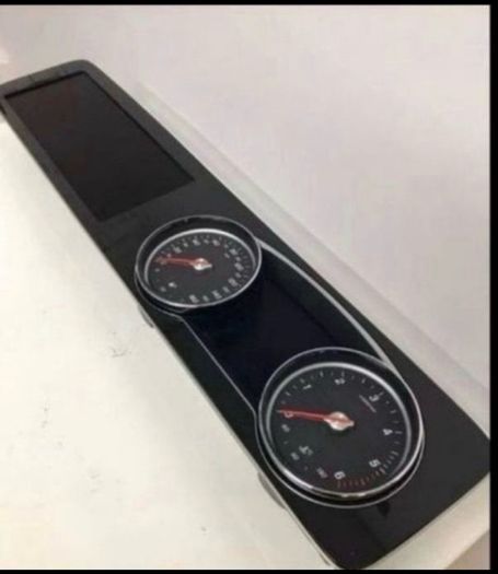 Mercedes Benz E Class Cluster Display