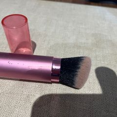 Real Techniques Rechargeable Brush