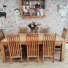 Solid Oak extendable Dining table with drawers