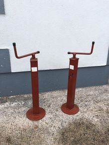 Trailer Jacks