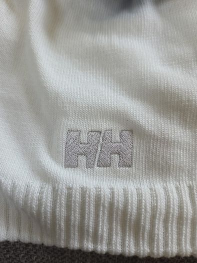 Helly hansen white beanie bnwt