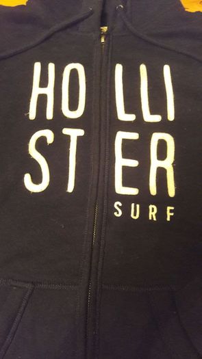 Hollister girls hoodie