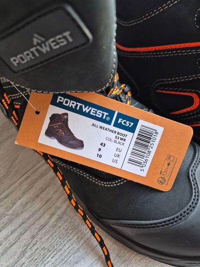 Portwest work boots
