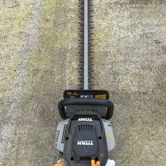 Titan hedge cutter