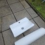 Sink and stand Image 2