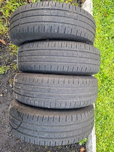 15" Genuine Vw Polo alloys with tyres