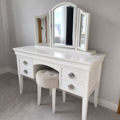 White dressing table