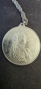 Vintage Mary Queen of Scots Medallion Necklace - Tower Mint Prop
