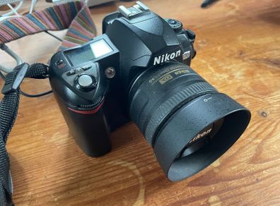 Nikon D70