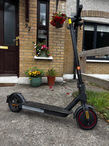 Xiaomi Mi Electric Scooter Pro 2