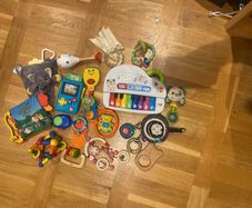Bundle of toddler toys