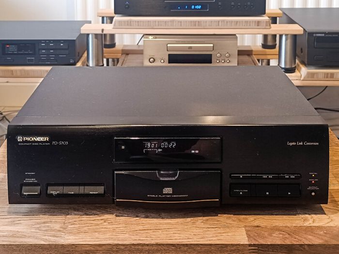 Pioneer PD-S703 High End cd player hifi stereo